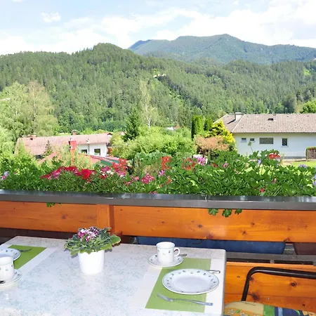 Apartment Haus Koenig Turnitz